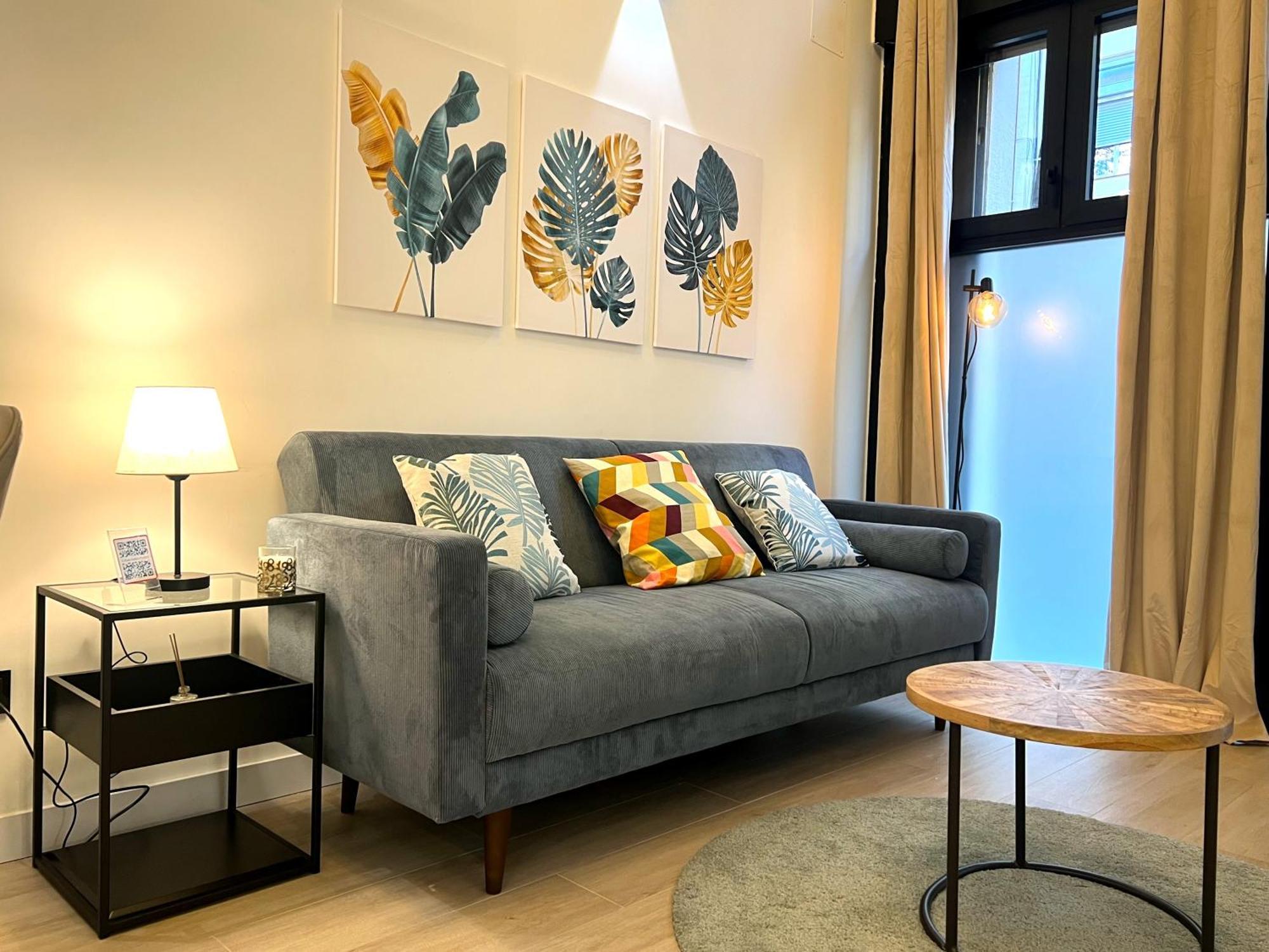 דירות מדריד Duplex Moderno Y Acogedor Junto A Atocha מראה חיצוני תמונה