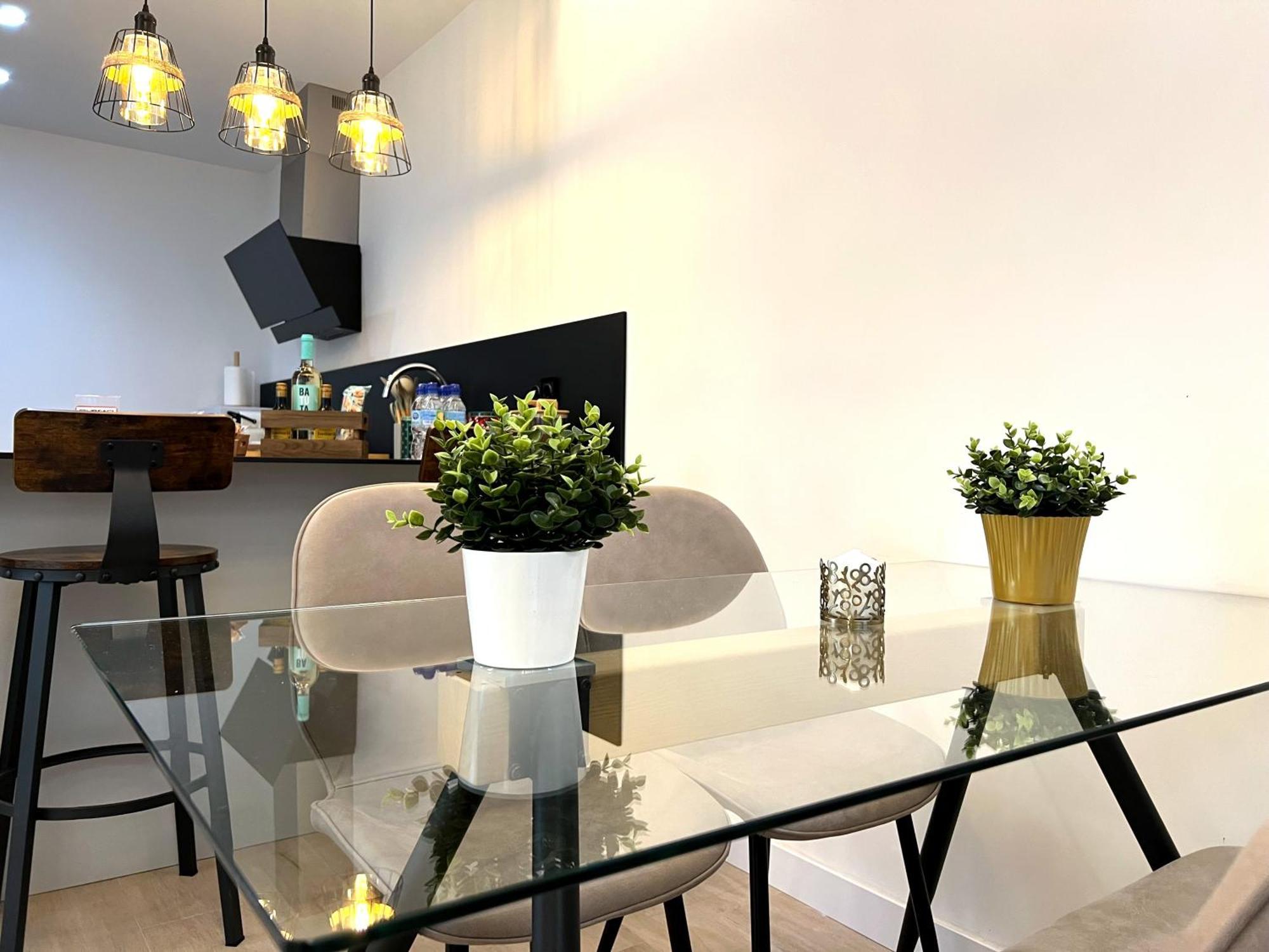 דירות מדריד Duplex Moderno Y Acogedor Junto A Atocha מראה חיצוני תמונה