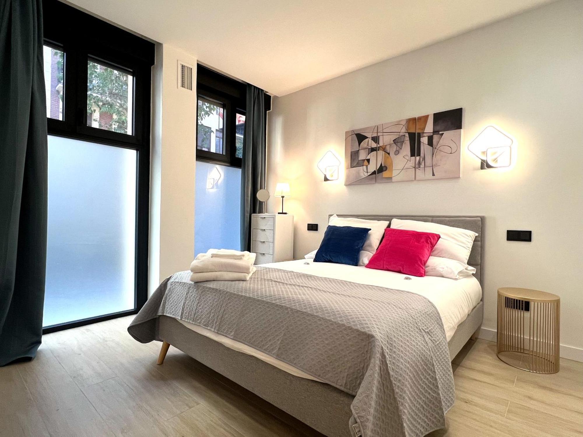 דירות מדריד Duplex Moderno Y Acogedor Junto A Atocha מראה חיצוני תמונה