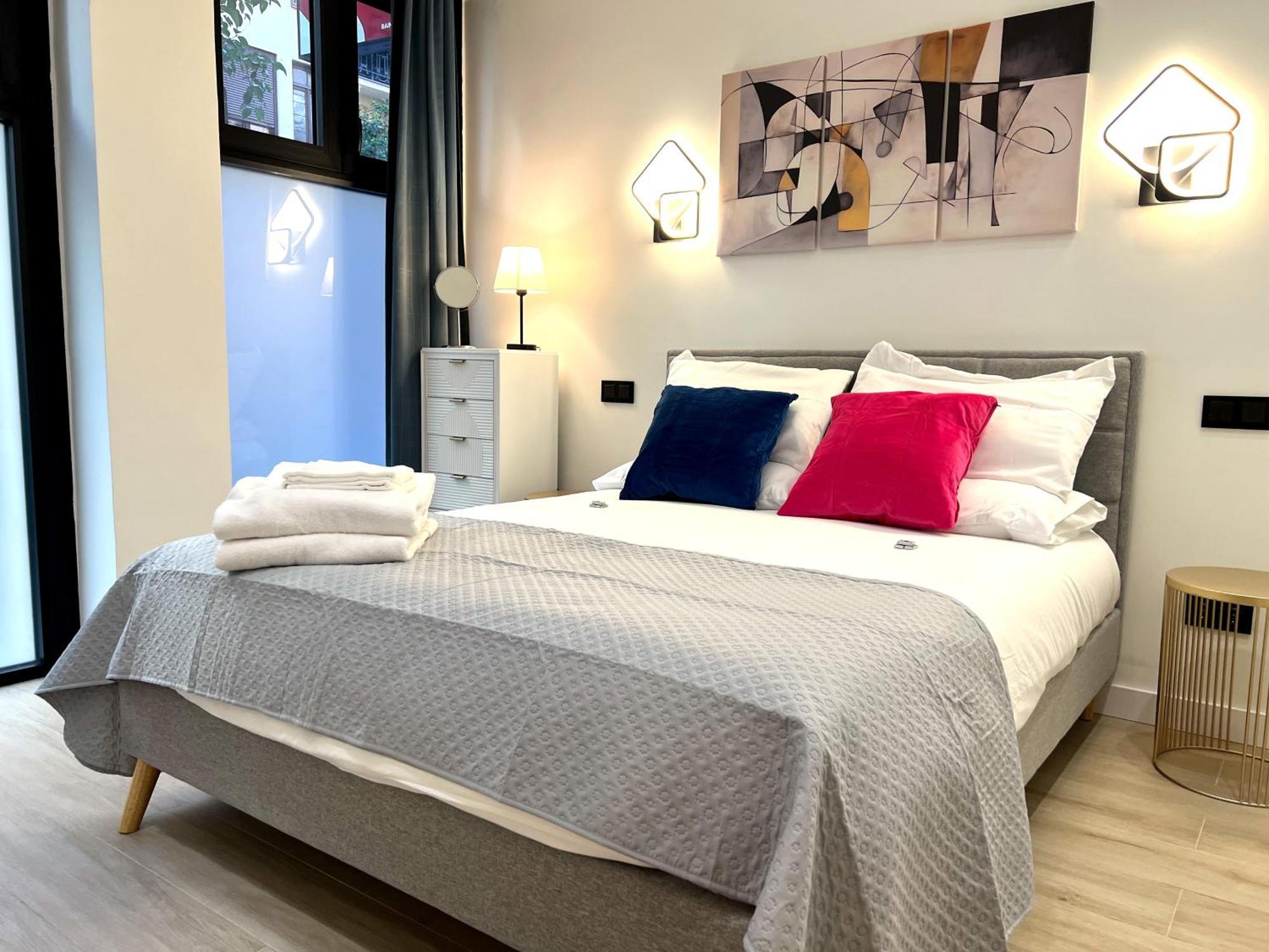 דירות מדריד Duplex Moderno Y Acogedor Junto A Atocha מראה חיצוני תמונה