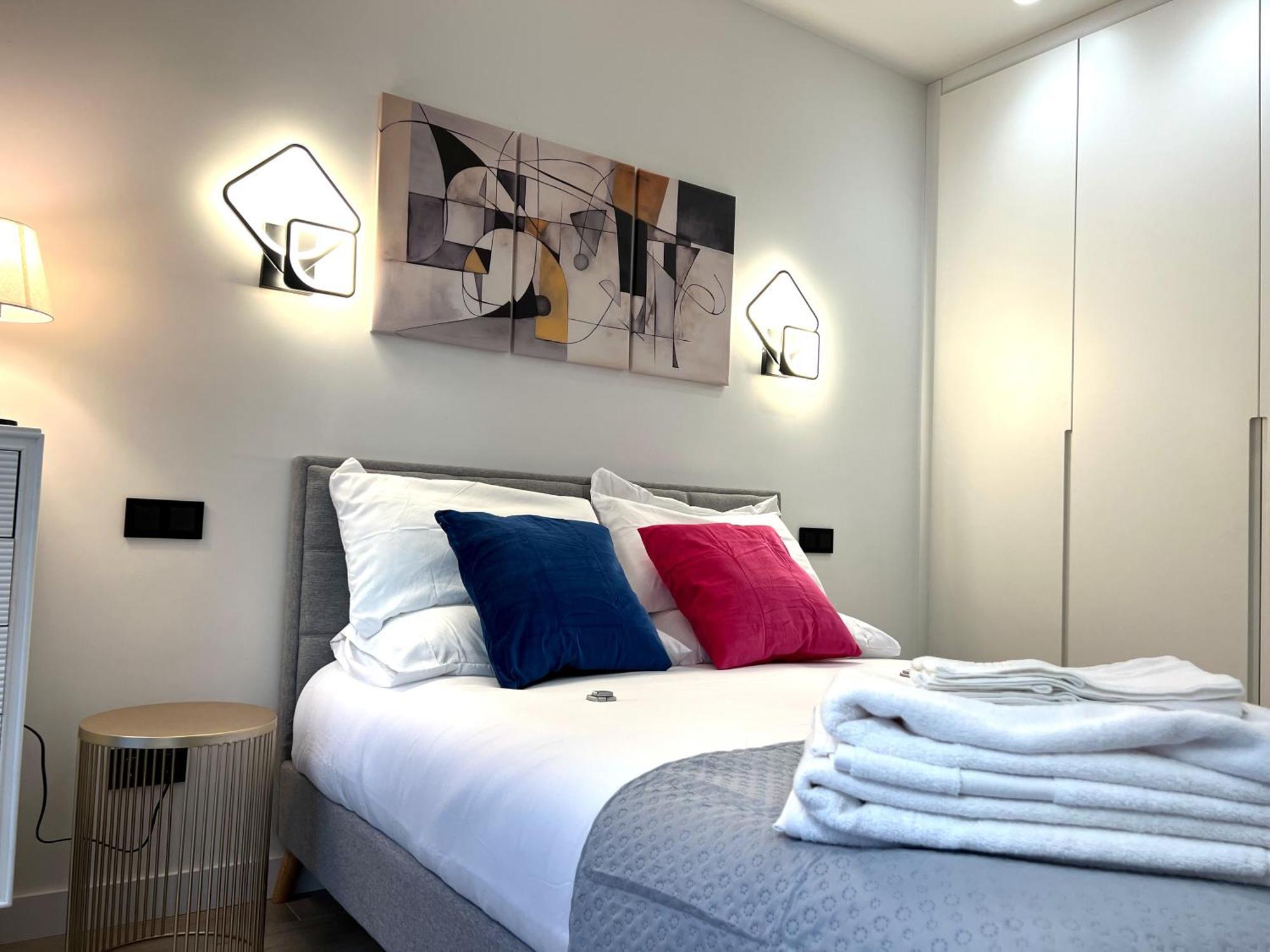 דירות מדריד Duplex Moderno Y Acogedor Junto A Atocha מראה חיצוני תמונה