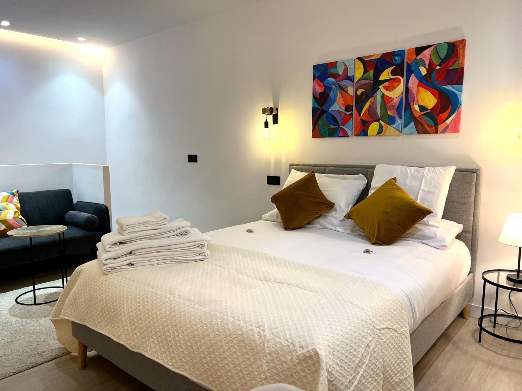 דירות מדריד Duplex Moderno Y Acogedor Junto A Atocha מראה חיצוני תמונה