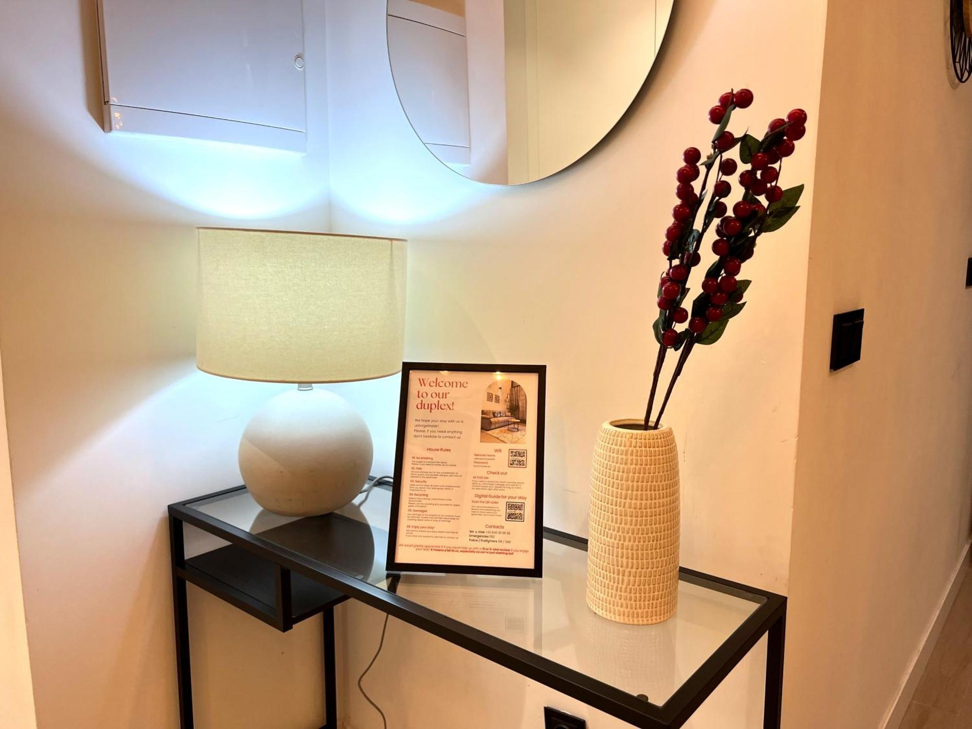דירות מדריד Duplex Moderno Y Acogedor Junto A Atocha מראה חיצוני תמונה